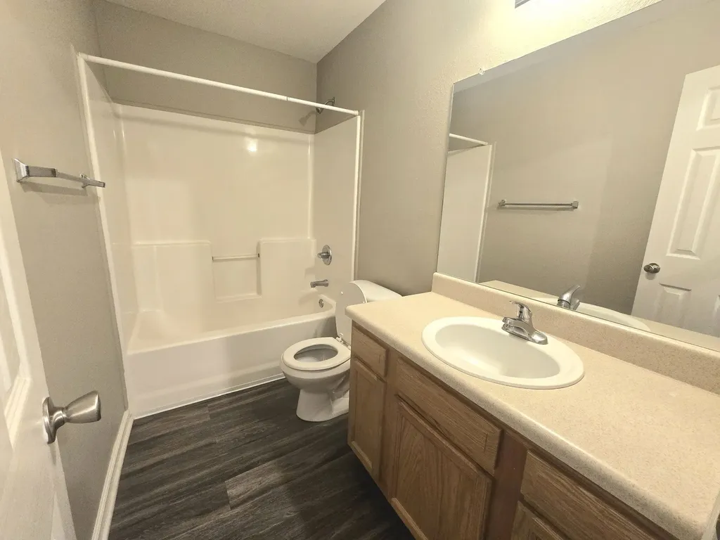 252 Executive Avenue Clarksville TN 37042