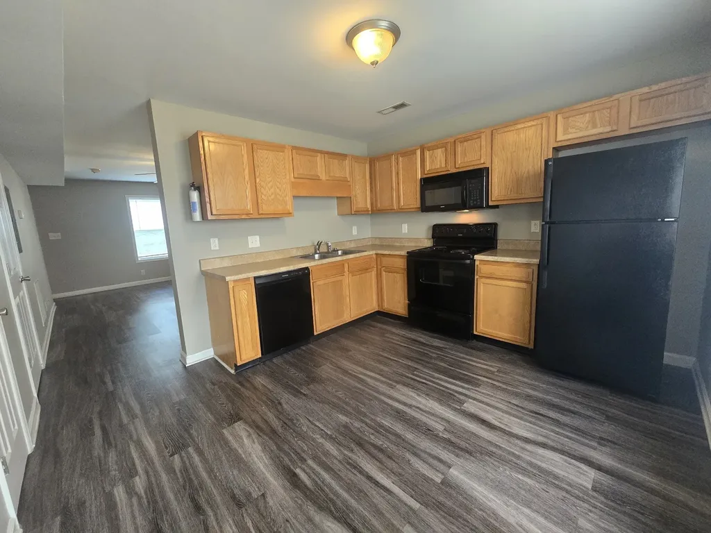 252 Executive Avenue Clarksville TN 37042