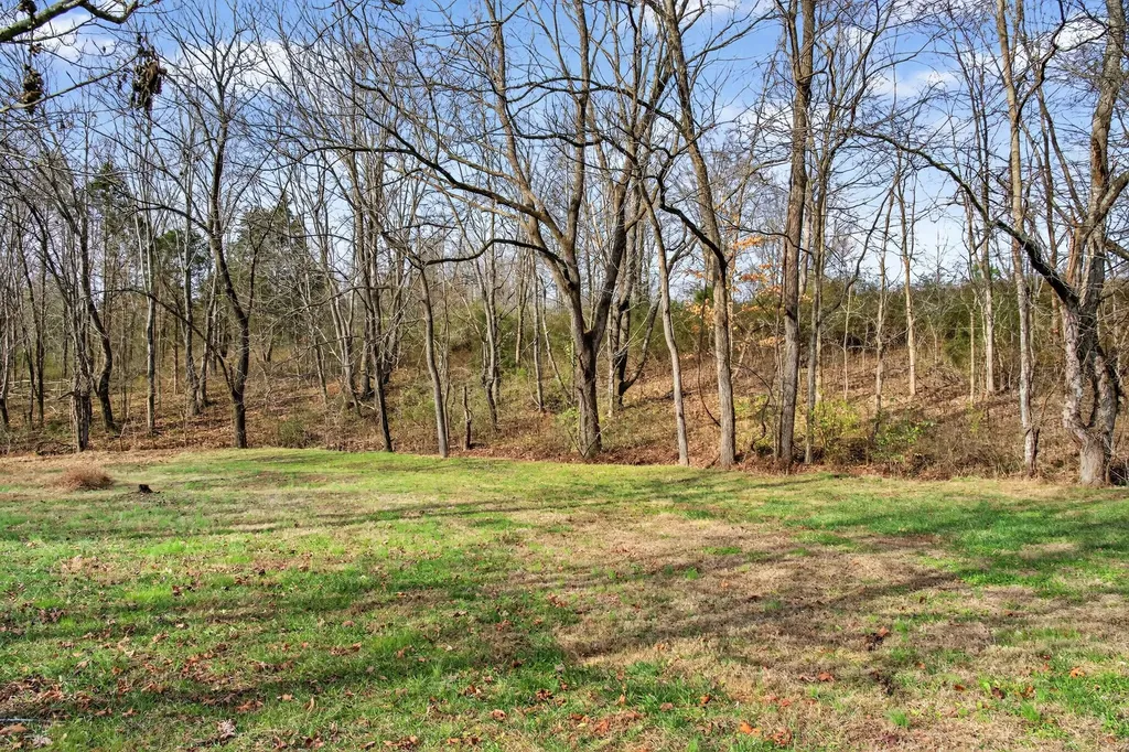6716 Old Highway 431 Springfield TN 37172