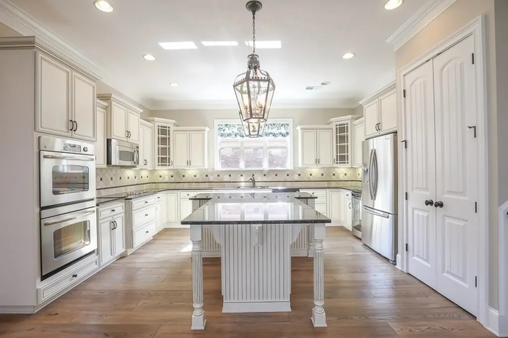 1676 Kelvington Boulevard Gallatin TN 37066