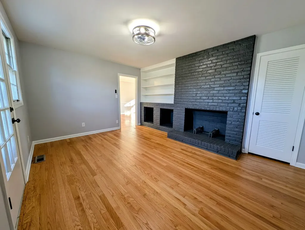 205 7th Avenue Columbia TN 38401