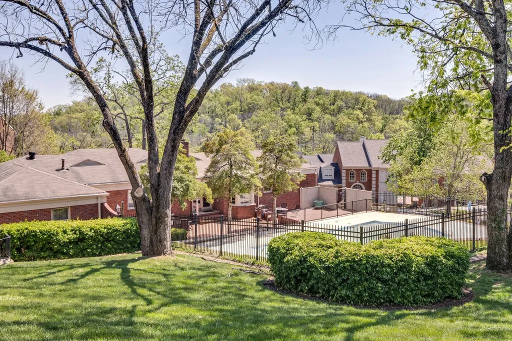 207 Cheswick Court Nashville TN 37215