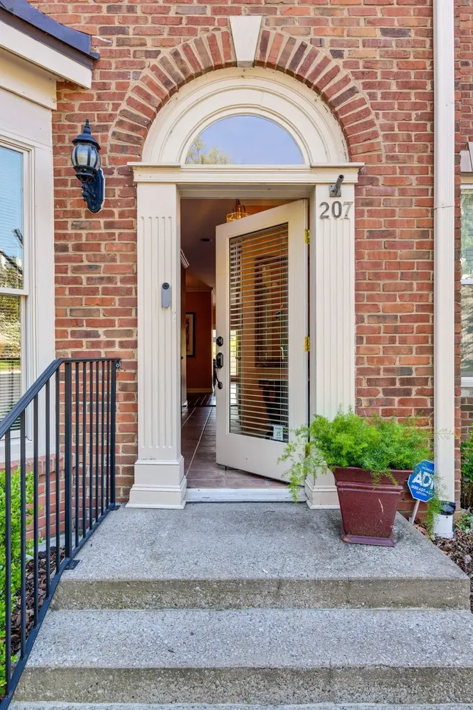 207 Cheswick Court Nashville TN 37215
