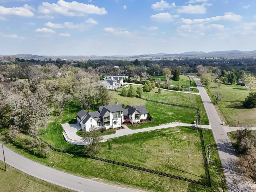 4472 S Carothers Road Franklin TN 37064