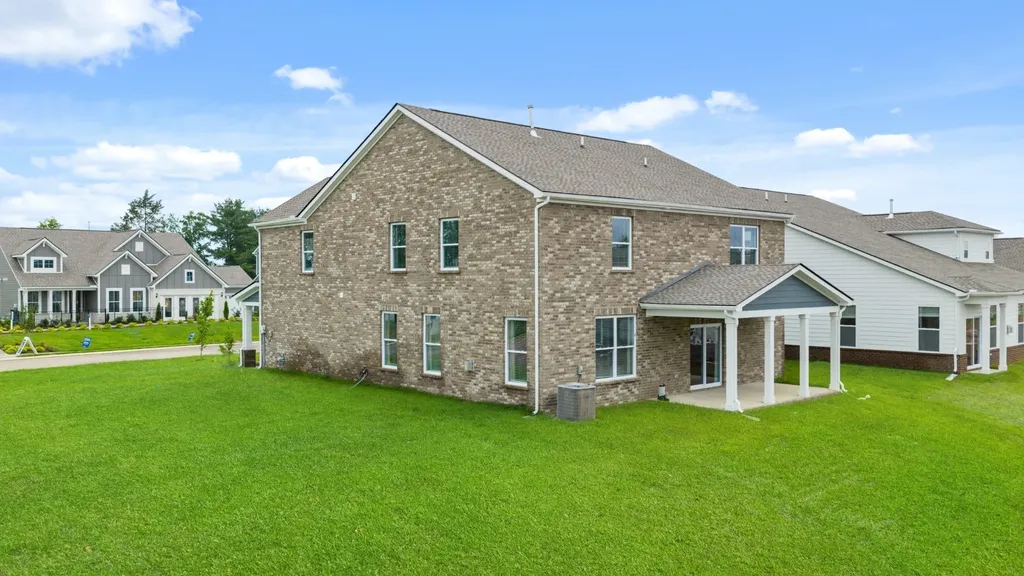 1233 Leavell Lane Murfreesboro TN 37130