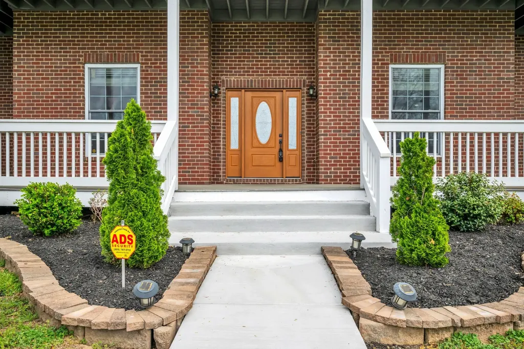 1826 Lake Meadow Trail Mount Juliet TN 37122