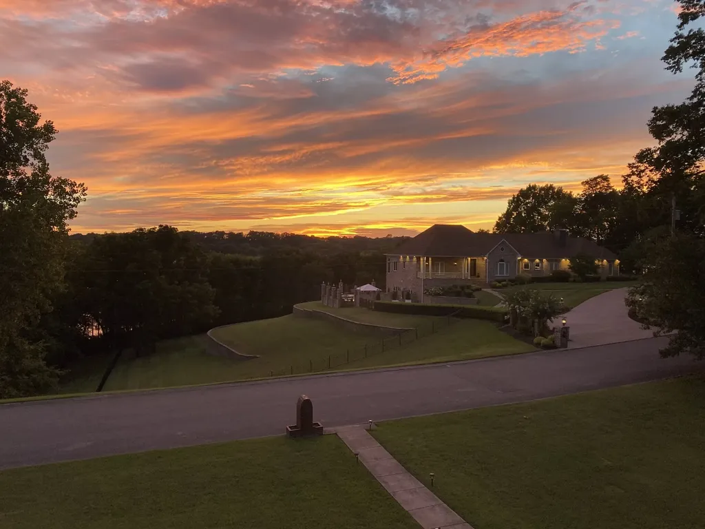 1826 Lake Meadow Trail Mount Juliet TN 37122