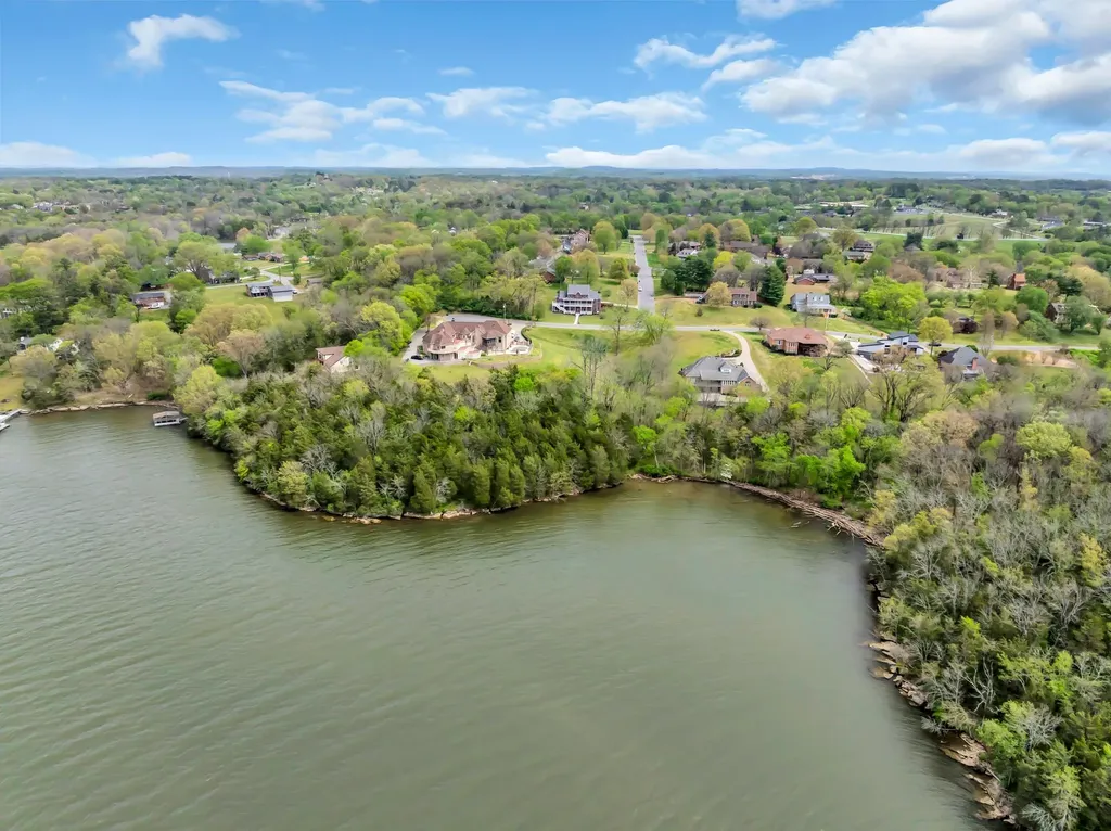1826 Lake Meadow Trail Mount Juliet TN 37122