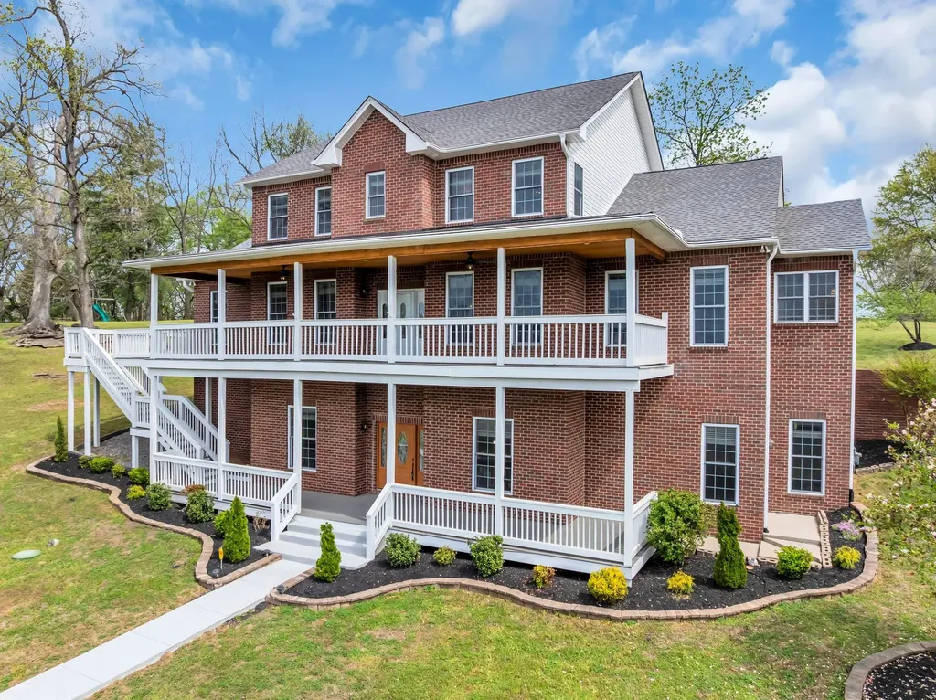 1826 Lake Meadow Trail Mount Juliet TN 37122