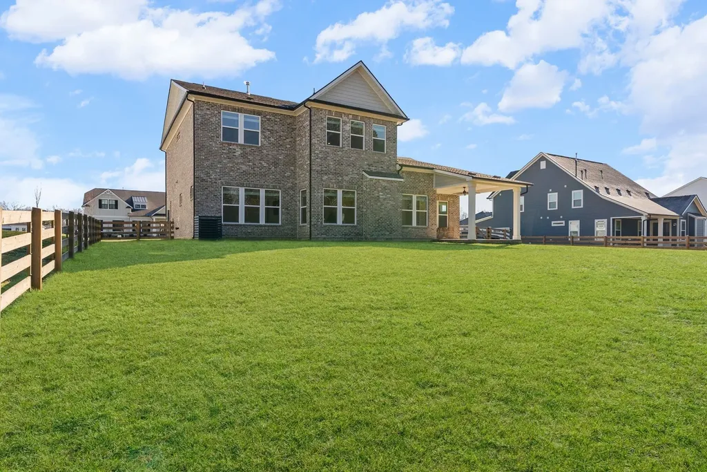 7440 Atwater Circle Fairview TN 37062