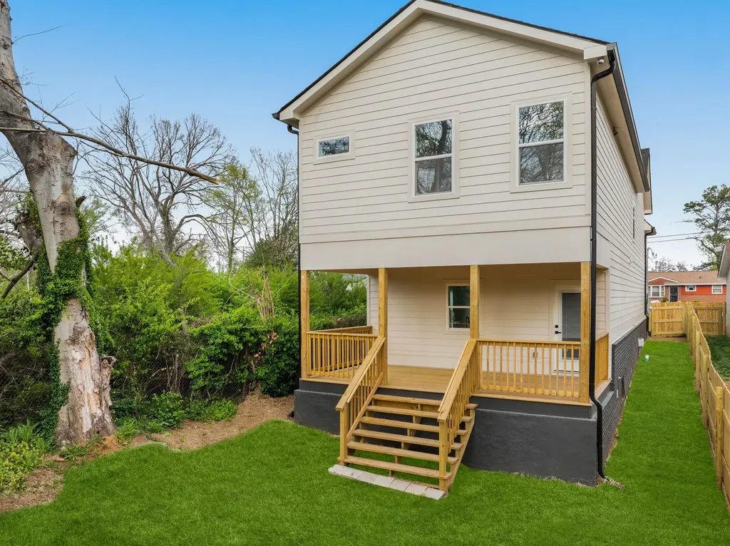 2409 18th Avenue Nashville TN 37208