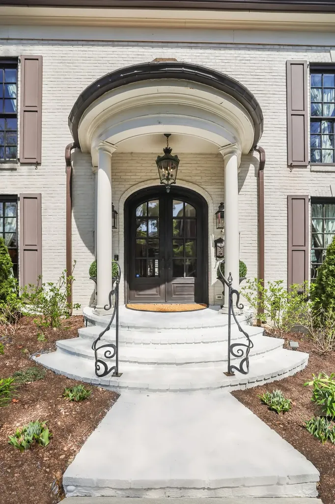 2126 Golf Club Lane Nashville TN 37215