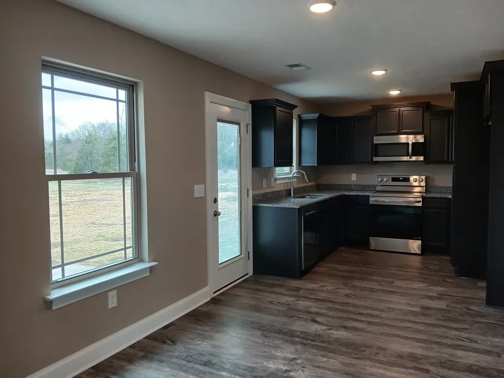2910 Valley Farms Drive Christiana TN 37037