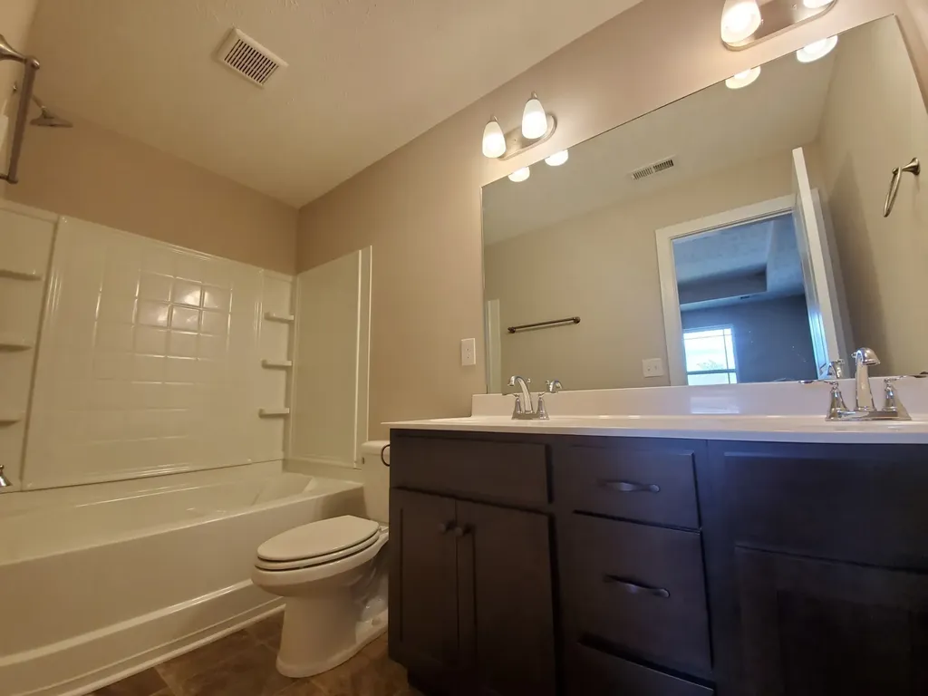 2910 Valley Farms Drive Christiana TN 37037