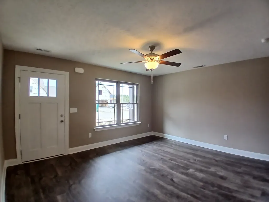 2910 Valley Farms Drive Christiana TN 37037