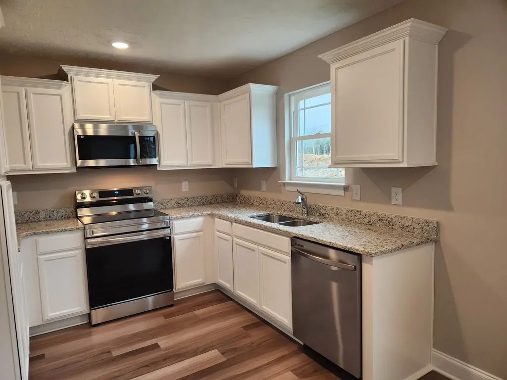 2910 Valley Farms Drive Christiana TN 37037