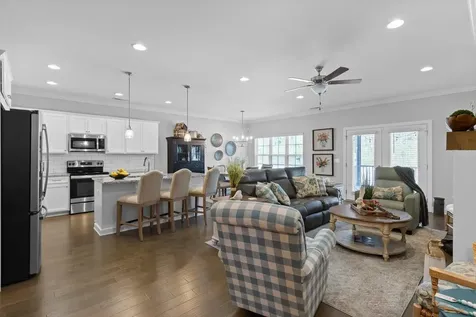 1263 Neyland Circle Hixson TN 37343