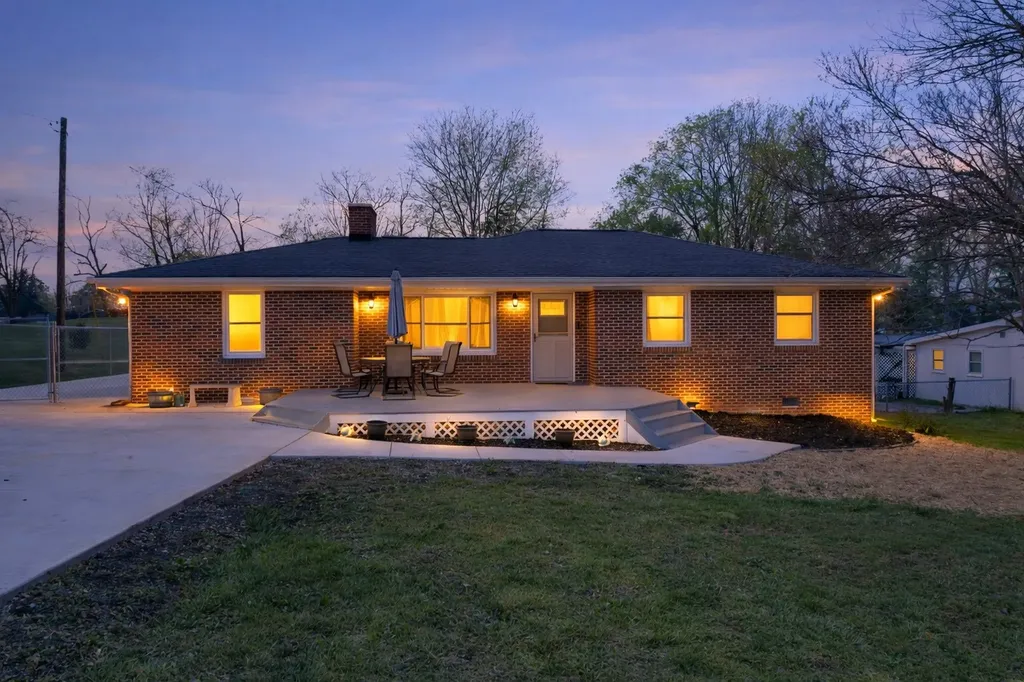 115 Franklin Street Mcminnville TN 37110