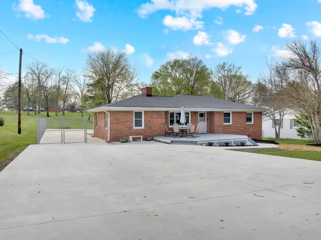 115 Franklin Street Mcminnville TN 37110