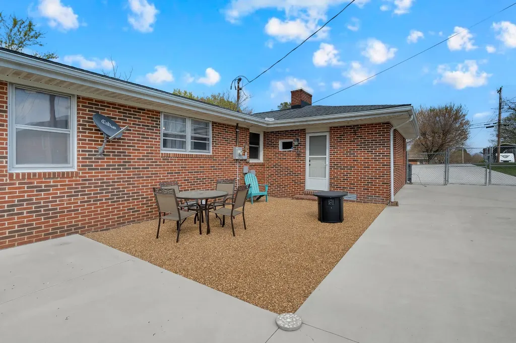115 Franklin Street Mcminnville TN 37110