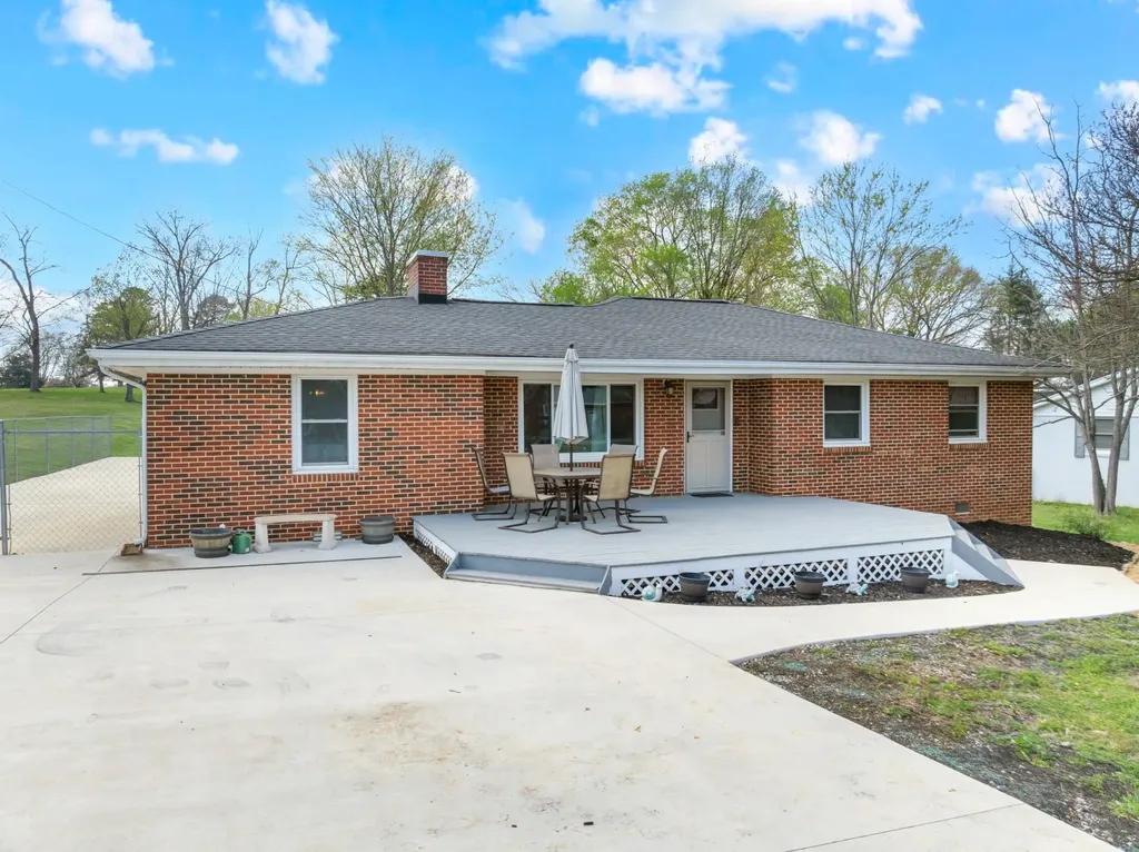 115 Franklin Street Mcminnville TN 37110