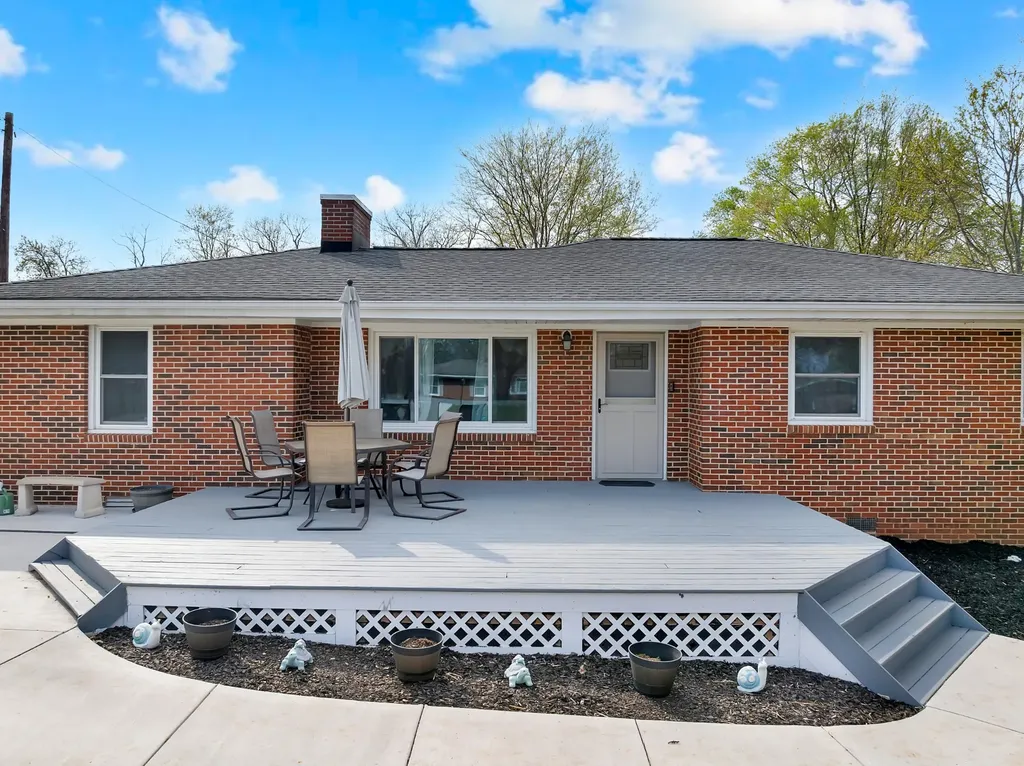 115 Franklin Street Mcminnville TN 37110