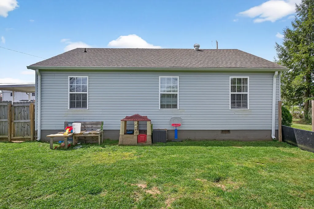 348 Burley Street Sparta TN 38583