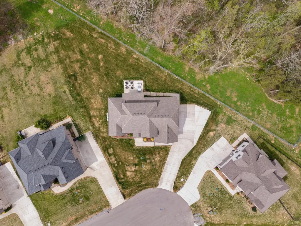 7822 Santos Drive Murfreesboro TN 37129