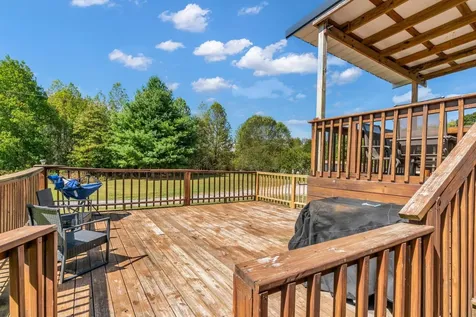 2309 W Mount Vernon Road Bethpage TN 37022