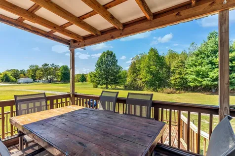 2309 W Mount Vernon Road Bethpage TN 37022