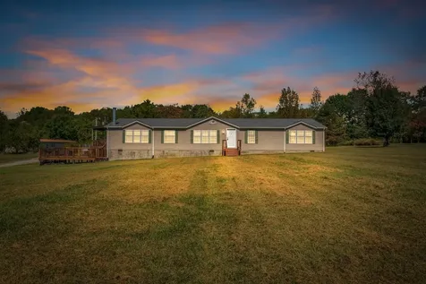 2309 W Mount Vernon Road Bethpage TN 37022