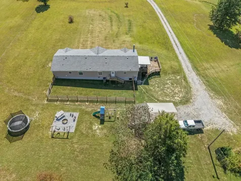 2309 W Mount Vernon Road Bethpage TN 37022