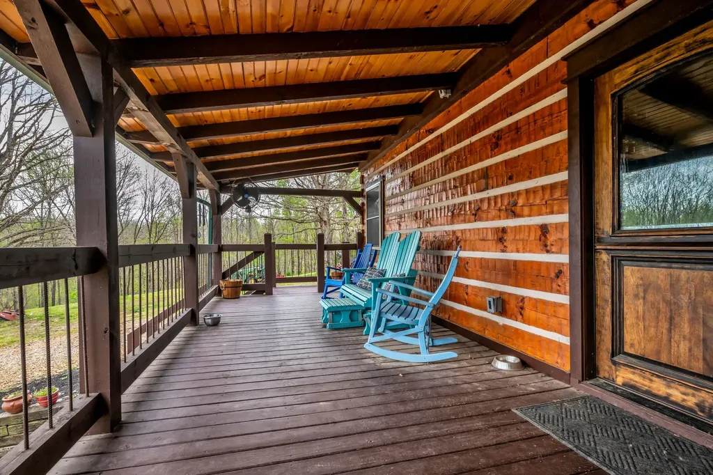 295 Tow Drive Waverly TN 37185