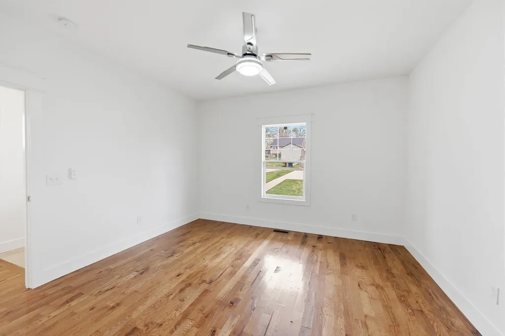 1332B Lischey Avenue Nashville TN 37207
