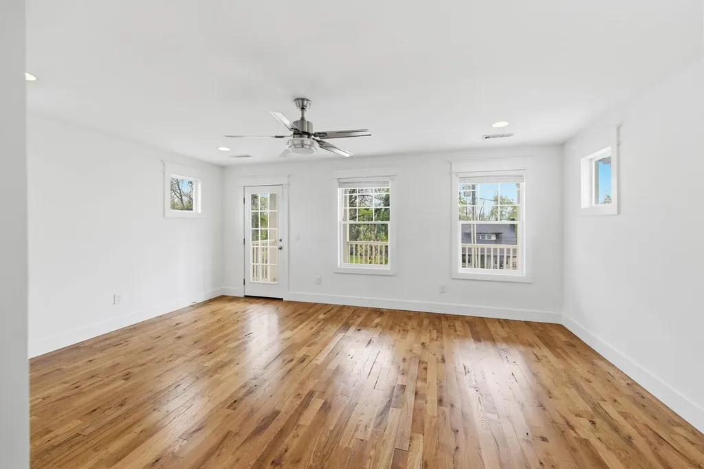 1332B Lischey Avenue Nashville TN 37207