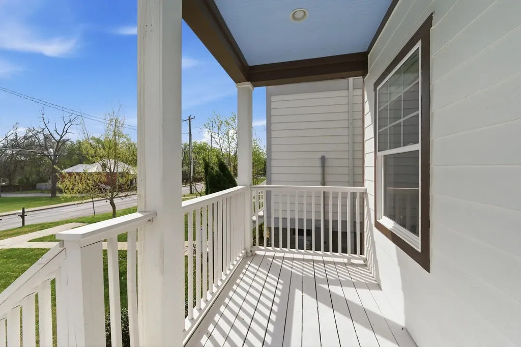 1332B Lischey Avenue Nashville TN 37207