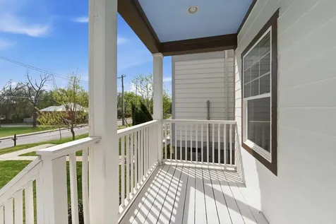 1332B Lischey Avenue Nashville TN 37207