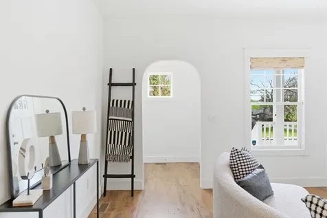 1332B Lischey Avenue Nashville TN 37207