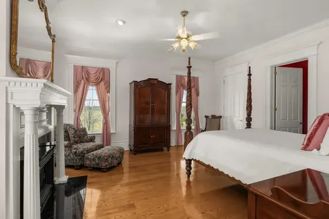 99 Posey Circle Saint Joseph TN 38481