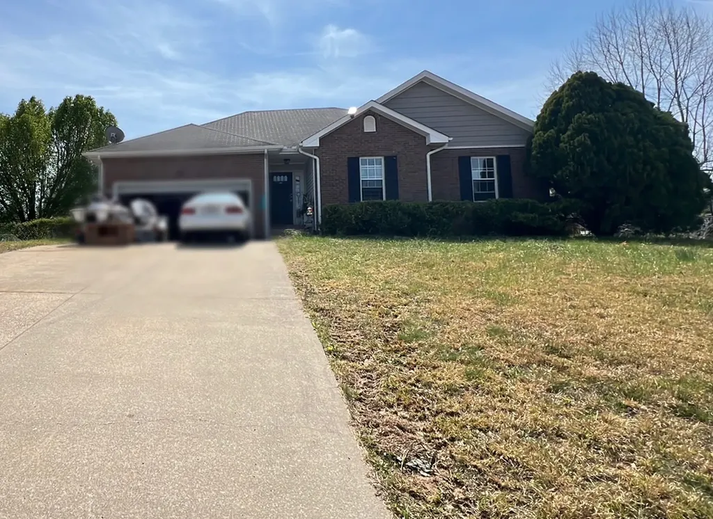 992 Rowdy Trail Clarksville TN 37042