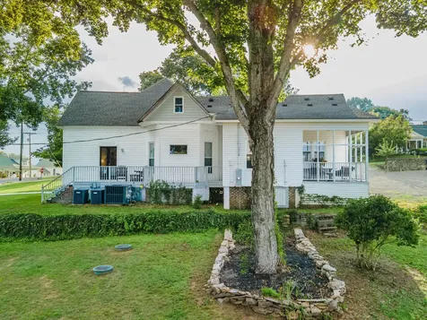 1615 Main Street Lynnville TN 38472