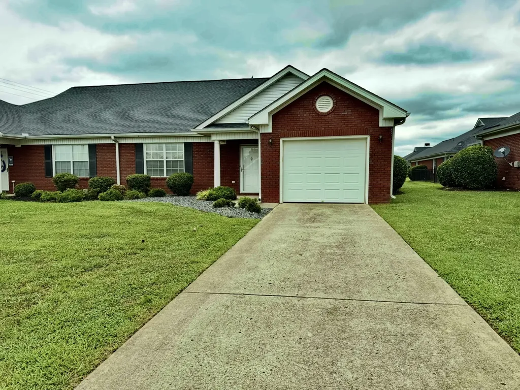 103 Horseshoe Court Shelbyville TN 37160