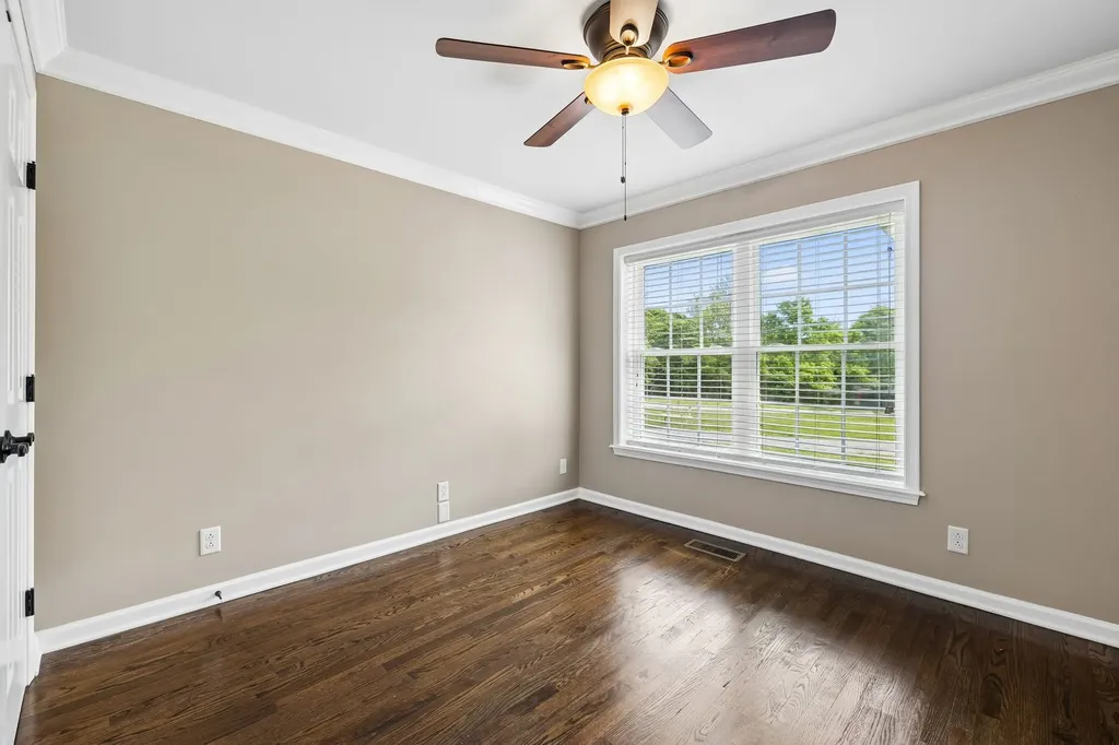 3125 Highway 49, E Charlotte TN 37036