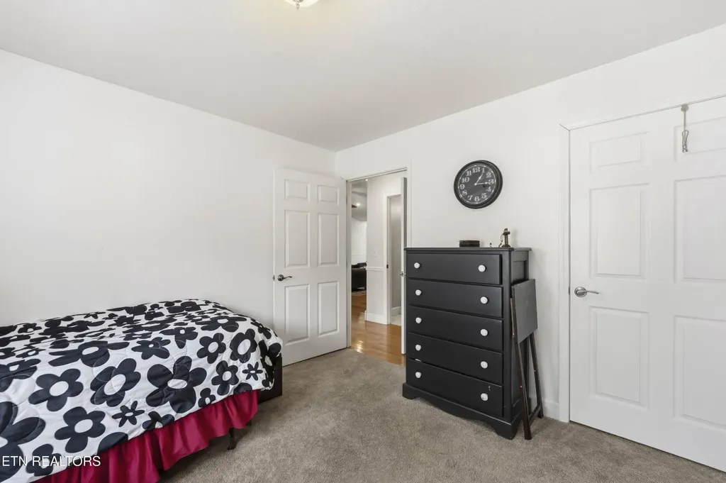 55 Rocky Lane Crossville TN 38571