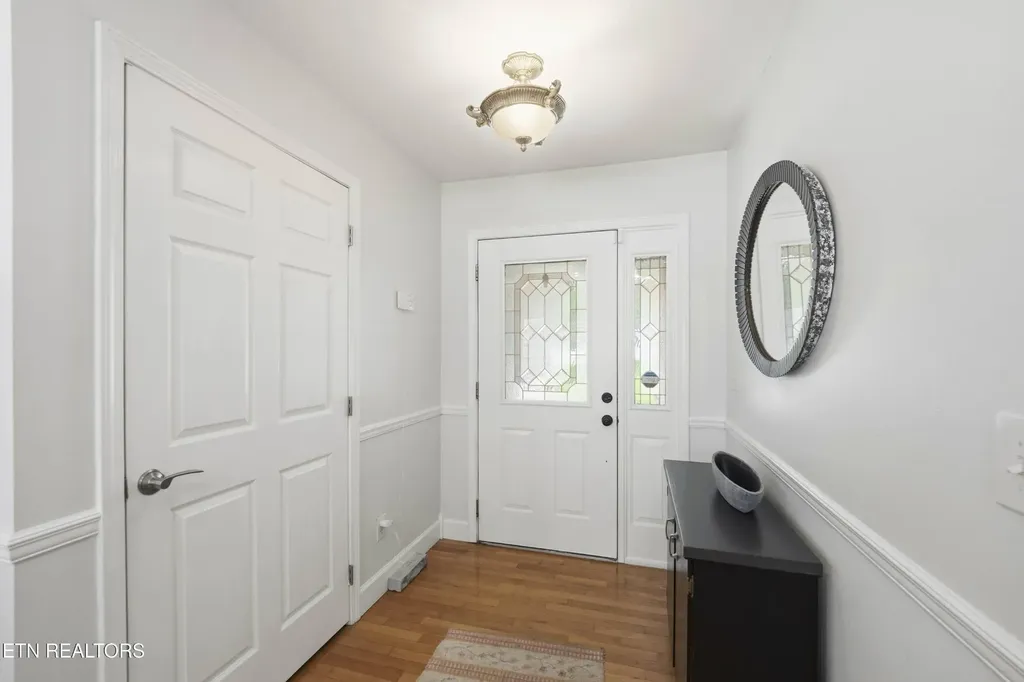 55 Rocky Lane Crossville TN 38571