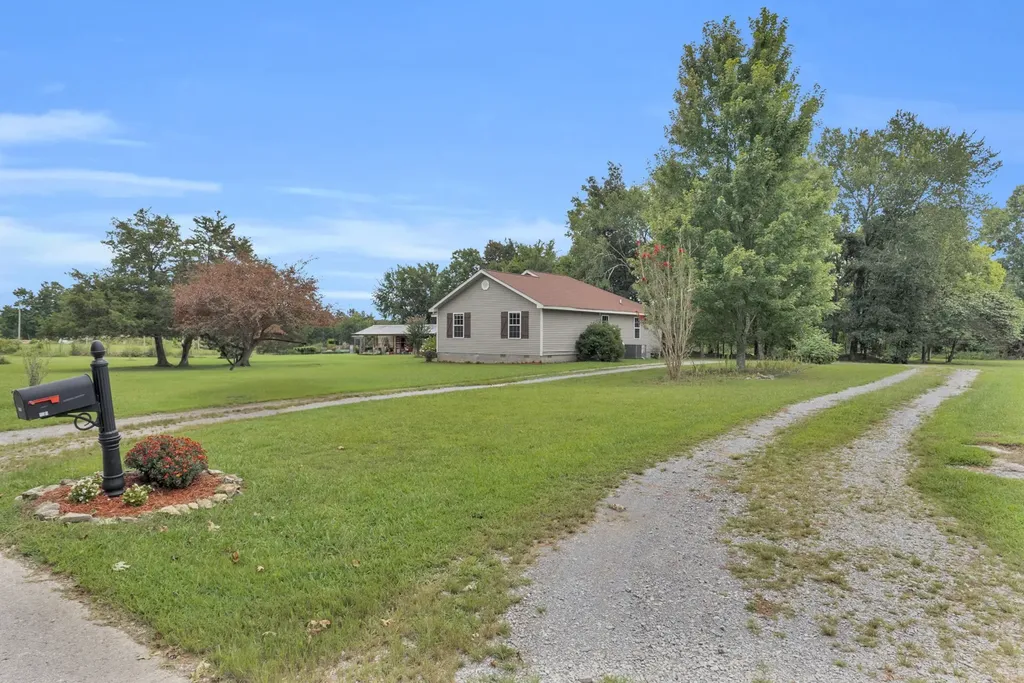 190 Harrison Lane Shelbyville TN 37160