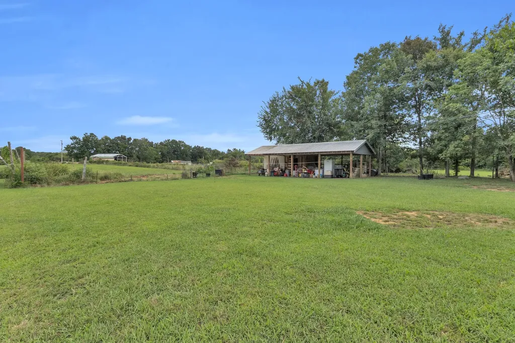 190 Harrison Lane Shelbyville TN 37160