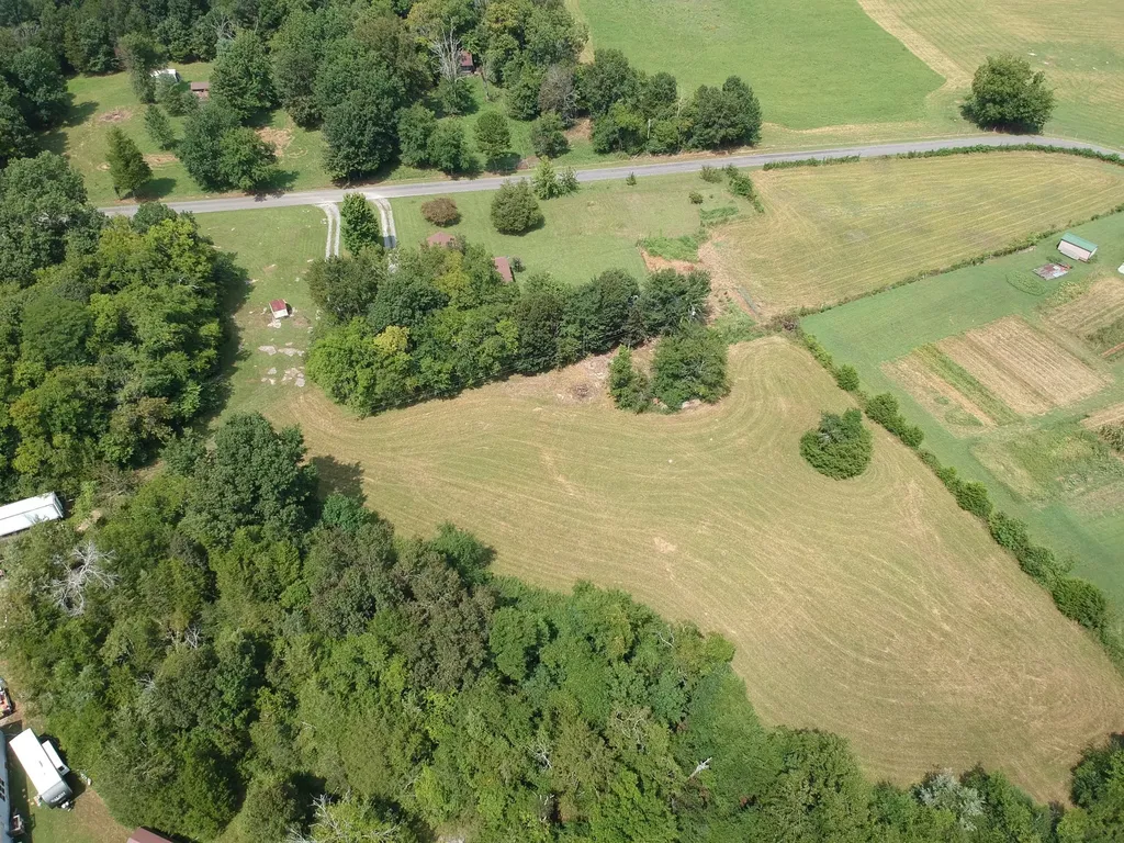 190 Harrison Lane Shelbyville TN 37160
