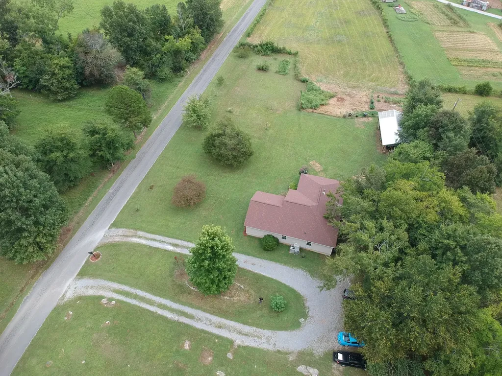 190 Harrison Lane Shelbyville TN 37160