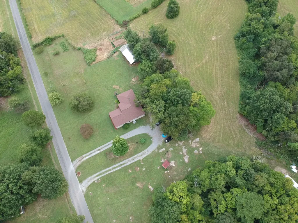 190 Harrison Lane Shelbyville TN 37160